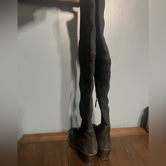Stuart Weitzman Hilo Thigh High Boots - Picture 4 of 11